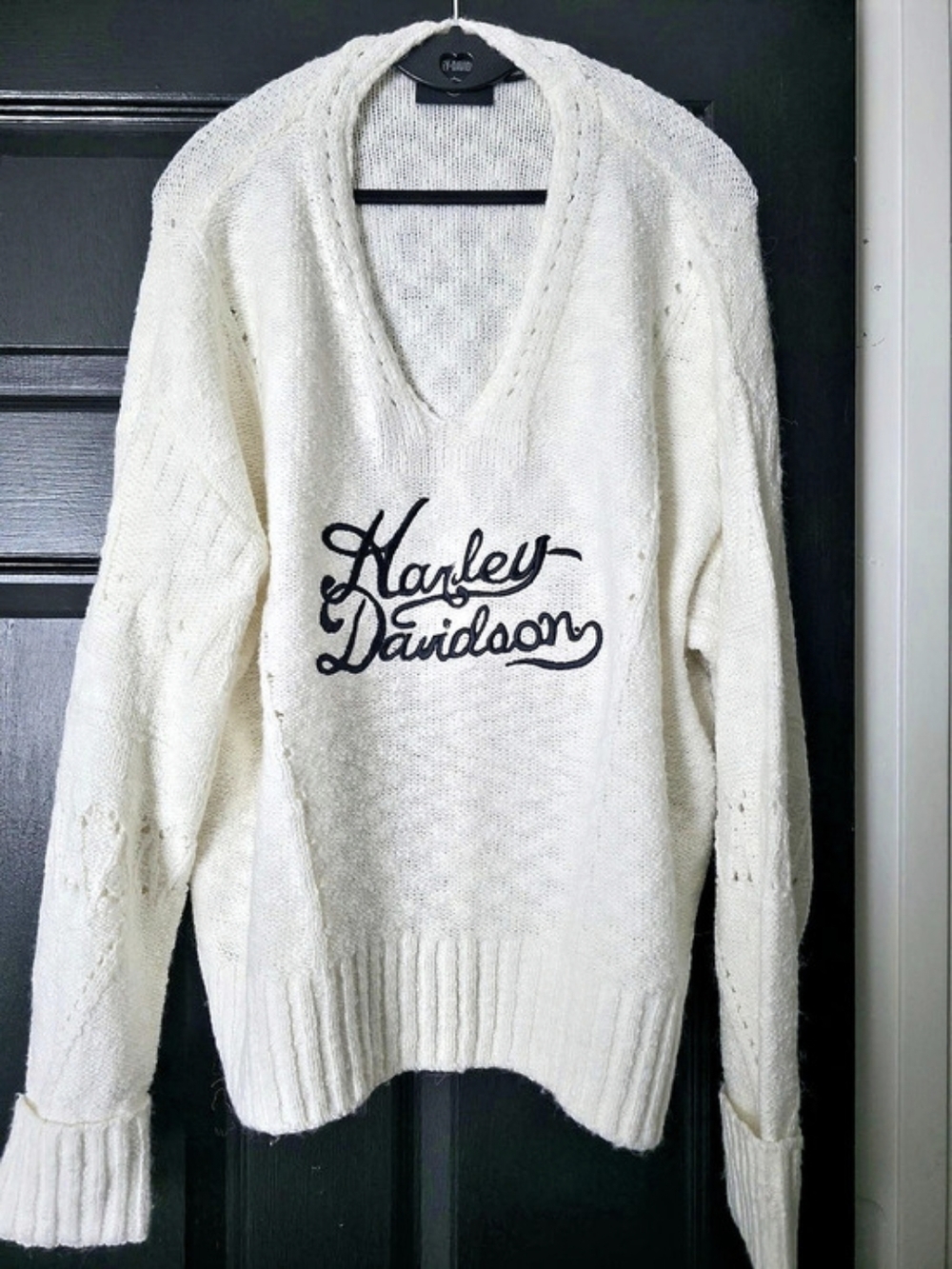 Harley-Davidson White Cable Knit V-Neck Sweater